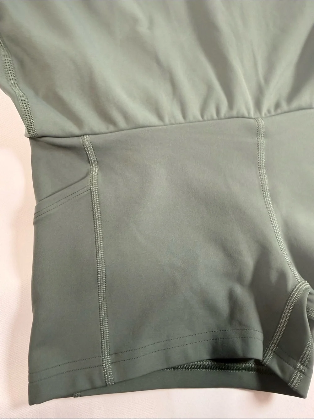 lululemon athletica Dark Green Skort | size 6